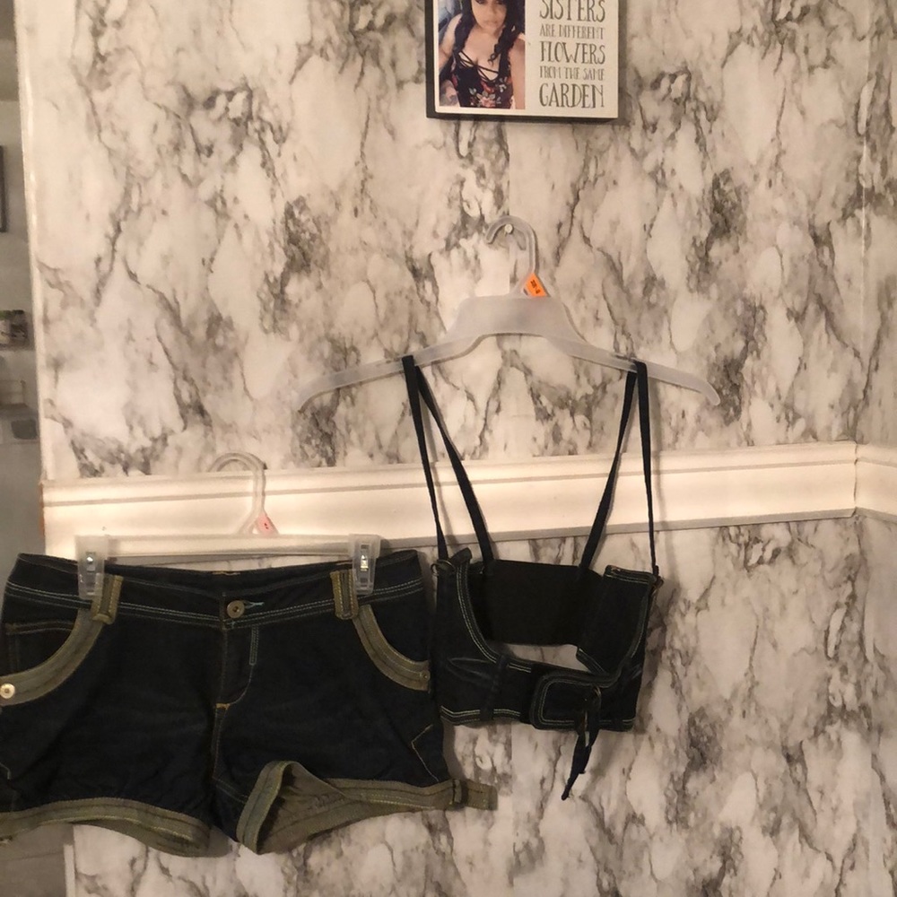 Used size 7 mskn lucky 2 piece jean short set